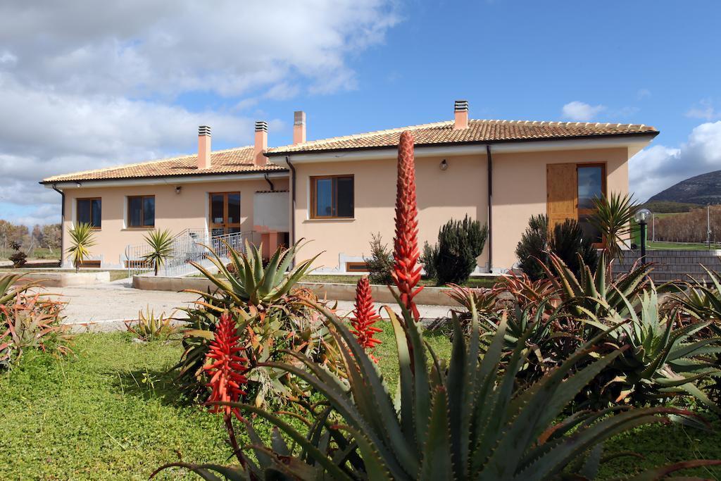 Villa L'Arcobaleno à Santa Maria la Palma Extérieur photo
